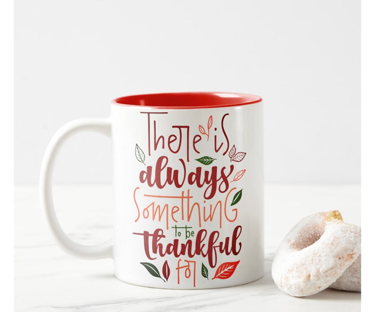 Thanksgiving customized mugs by Cricut